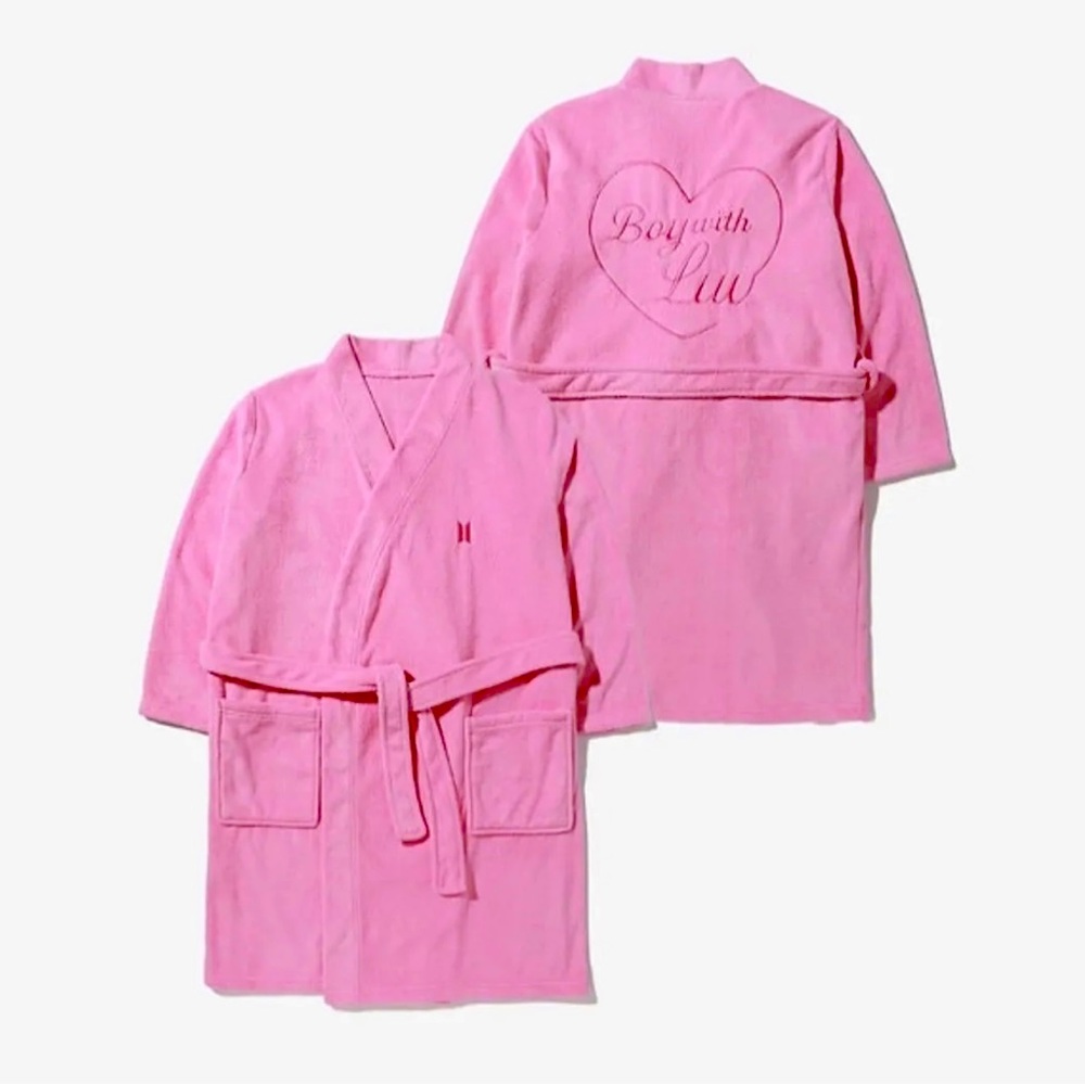 NEW BTS Official BTS Boy With Luv Pink Robe OSFM